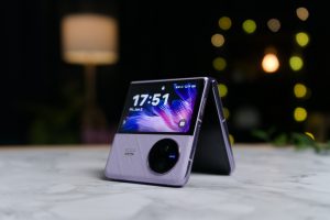 वीवो की नई रणनीति: X300 Ultra के प्रो-कैमरा सेटअप से लेकर किफायती Y19 5G तक